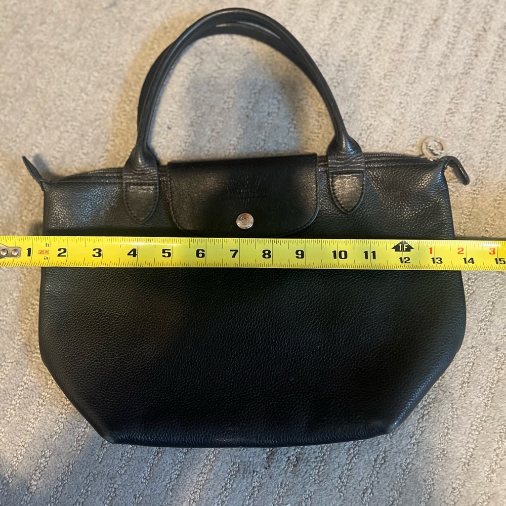 Black leather Longchamp Purse